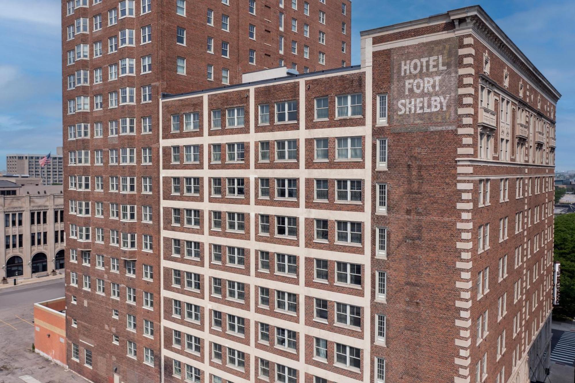 Doubletree Suites By Hilton Hotel Detroit Downtown - Fort Shelby Exterior foto